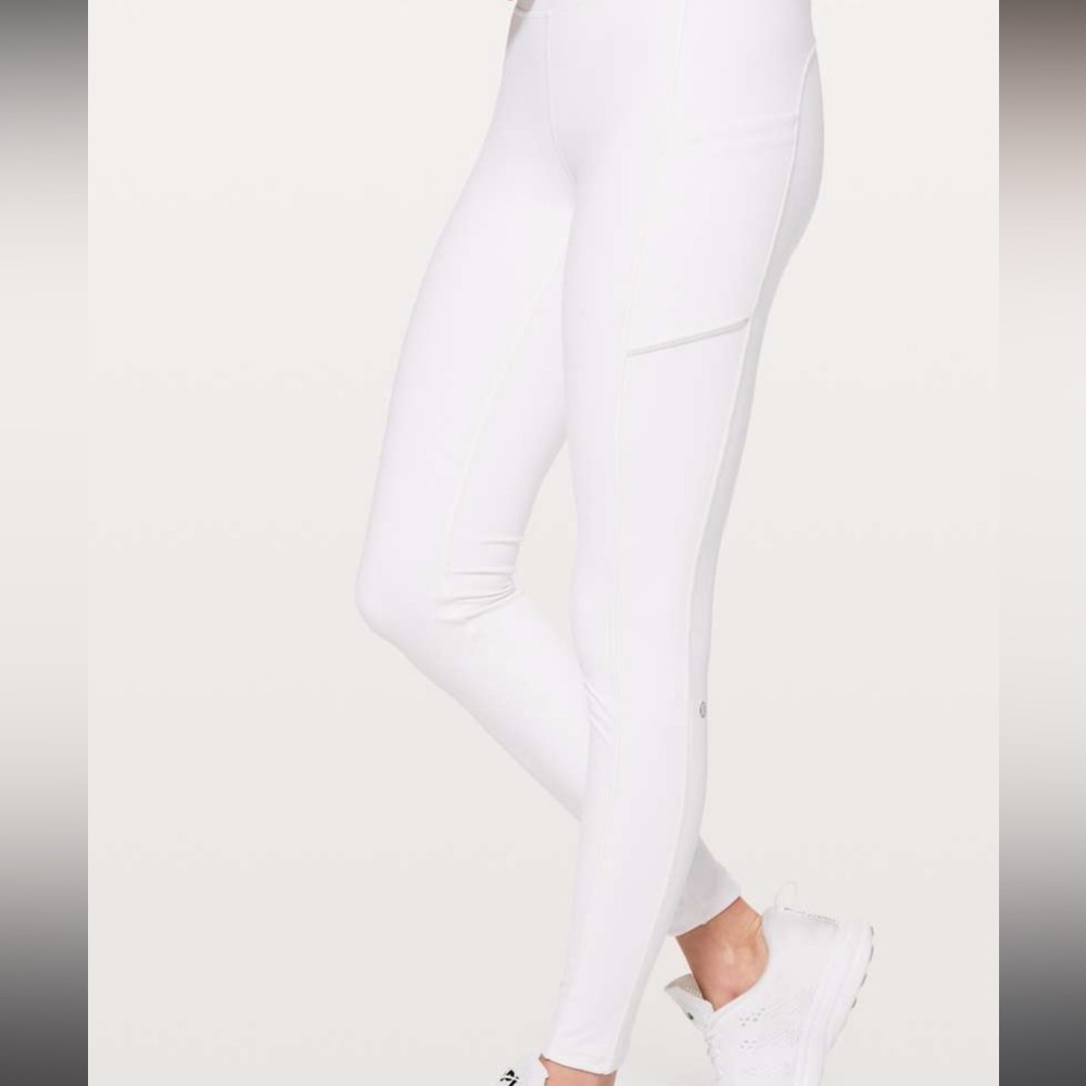 LULULEMON 28’ SPEED UP WHITE LEGGINGS